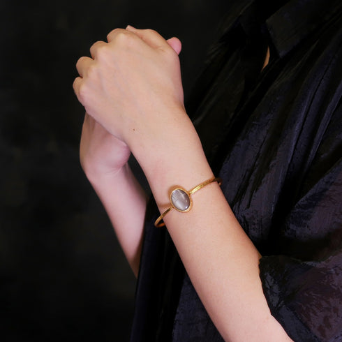 バングル ブレスレット 天然石 オーバル アンリファインド ANTICO ABR010