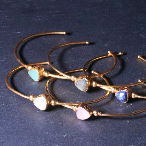 バングル ブレスレット 天然石 トリリアント 三角 アンリファインド ANTICO ABR015