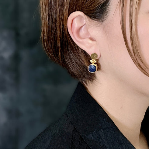 ピアス 天然石 スクエア スタッド アンリファインド ANTICO AER014