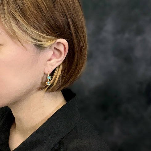 ピアス 天然石 スタッド フープ 花 アンリファインド ANTICO AER039