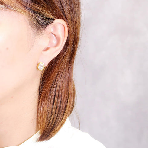 ピアス オーバル ビューティフルジルコニア ANTICO AER040