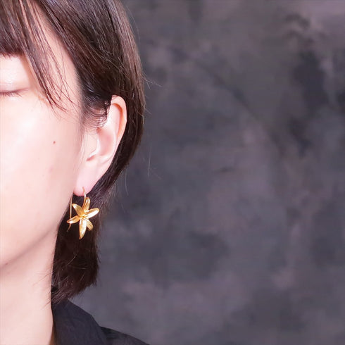 ピアス フック 花 ANTICO AER049