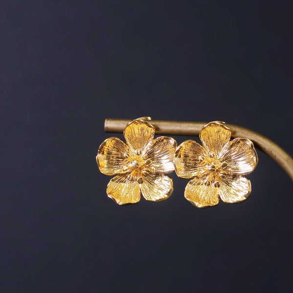 ナノッタ ピアス フラワー GD AER050-ER133-GD