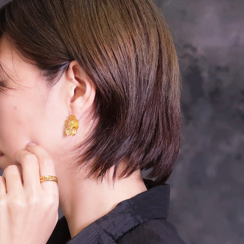 ピアス スタッド 花 ANTICO AER050