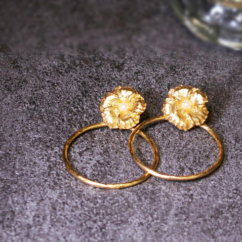 ピアス パール ラウンド スタッド サークル 花 ANTICO AER051