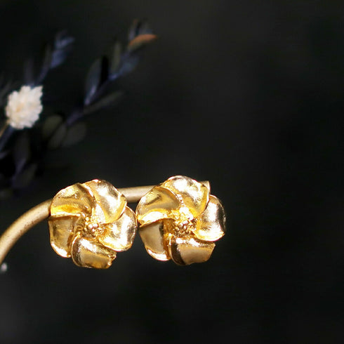 ピアス スタッド 花 ANTICO AER052