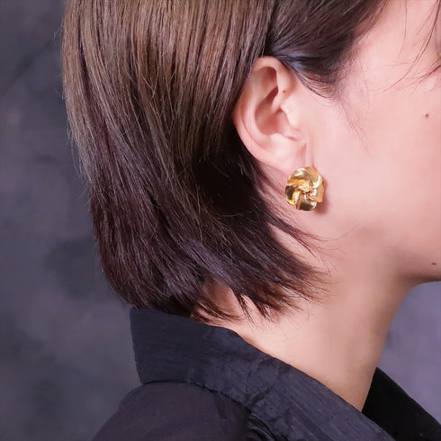 ピアス スタッド 花 ANTICO AER052