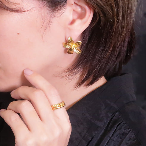 ピアス スタッド 花 ANTICO AER057