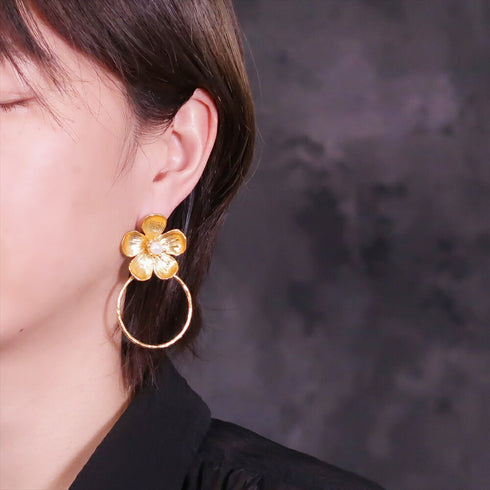 ピアス パール ラウンド スタッド サークル 花 ANTICO AER064