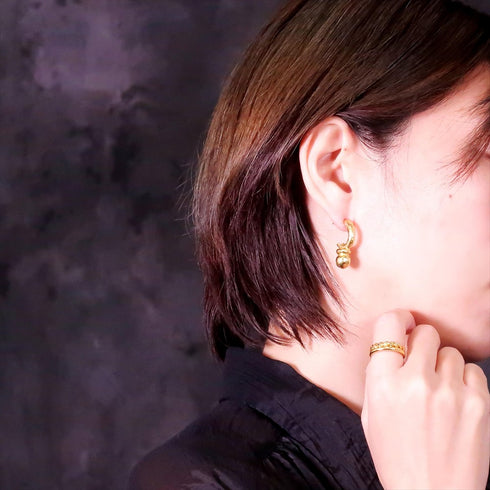 ピアス スタッド オリエンタル ANTICO AER084