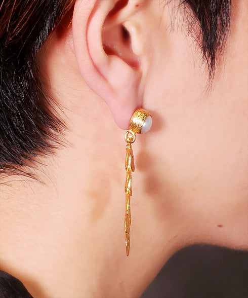 ピアス 天然石 ラウンド スタッド リーフ アンリファインド ANTICO AER092