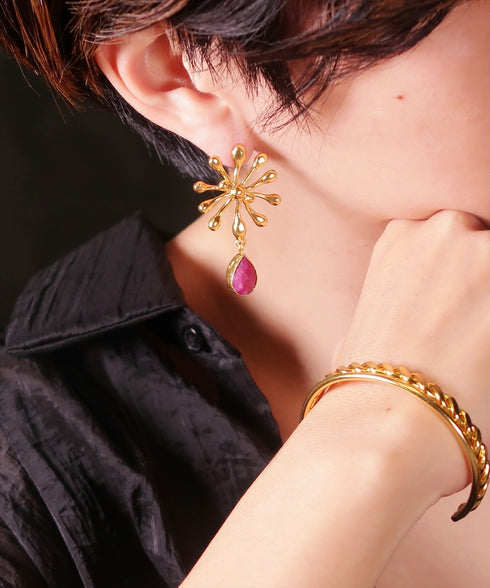 ピアス 天然石 ティアドロップ スタッド 花 アンリファインド ANTICO AER115