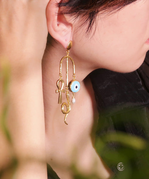 ピアス スタッド アシンメトリー 花 スネーク 蛇 ナザールボンジュウ ANTICO AER117