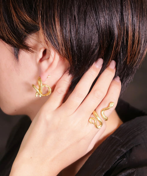 ピアス スタッド スネーク 蛇 ANTICO AER118