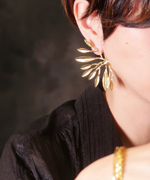 ピアス スタッド リーフ ANTICO AER123