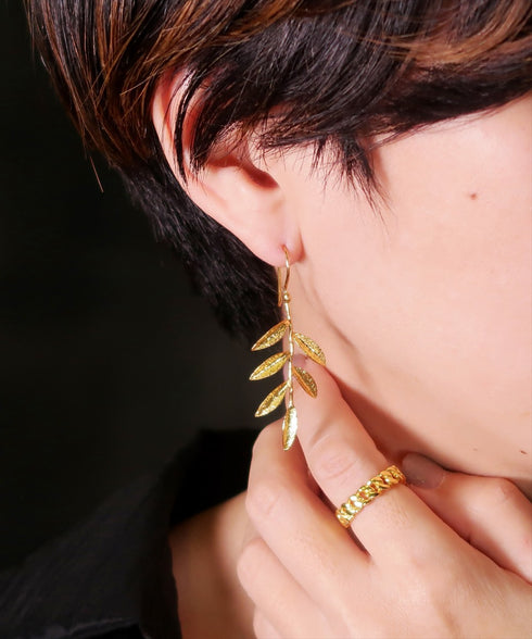 ピアス フック リーフ ANTICO AER132