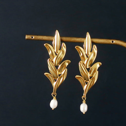 ナノッタ ピアス 淡水パール リーフ GD AER134-ER376-FPEARL