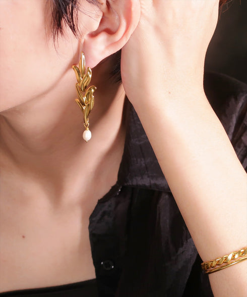 ピアス パール スタッド リーフ ANTICO AER134