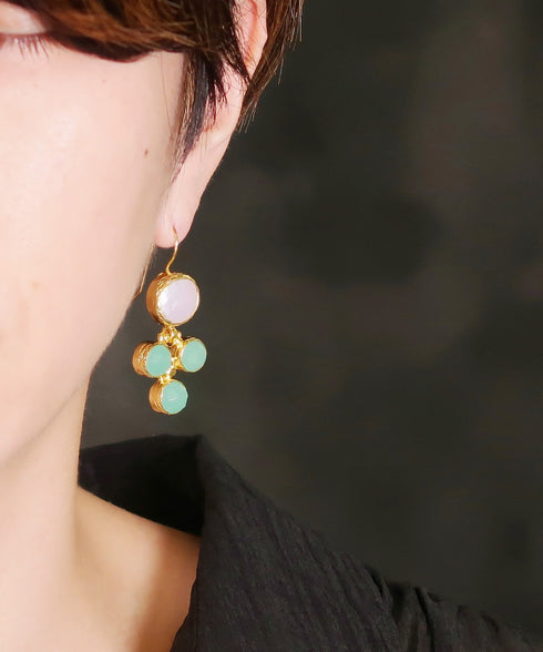 ピアス 天然石 パール ラウンド フック アンリファインド ANTICO AER137