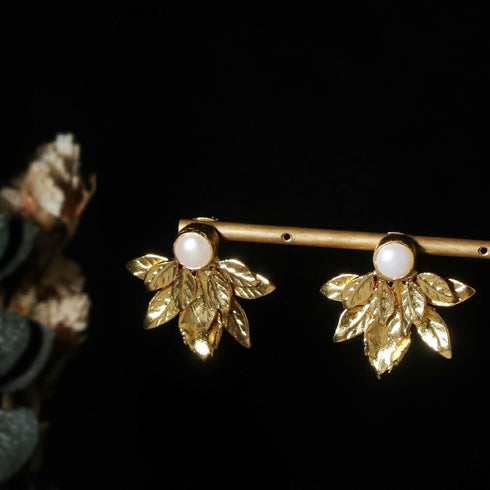 ナノッタ ピアス 淡水パール リーフ AER148-FPEARL