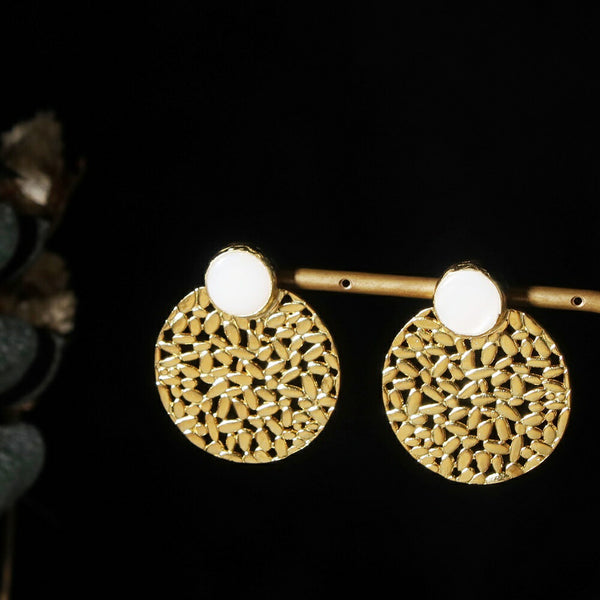 ナノッタ ピアス シェル 唐草プレート AER150-SHELL