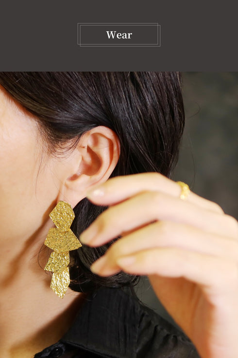 ピアス スタッド プレート オリエンタル ANTICO AER152