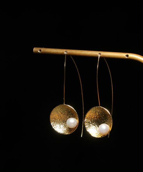 ピアス パール ラウンド フック プレート オリエンタル ANTICO AER154