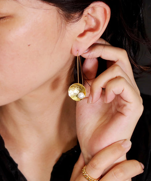 ピアス パール ラウンド フック プレート オリエンタル ANTICO AER154