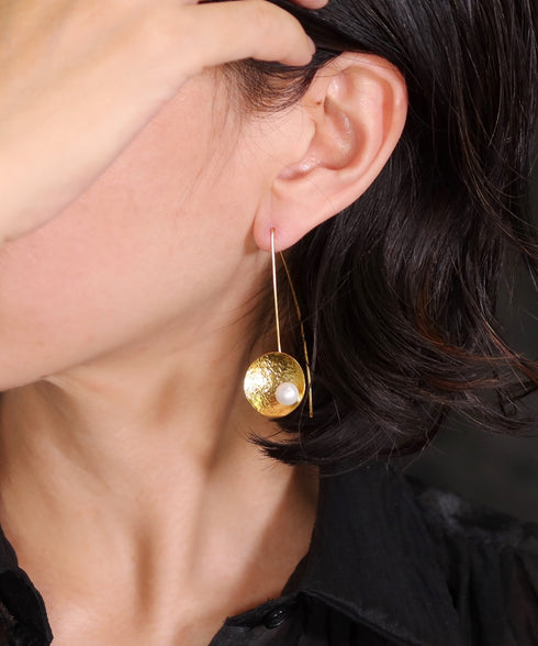 ピアス パール ラウンド フック プレート オリエンタル ANTICO AER154