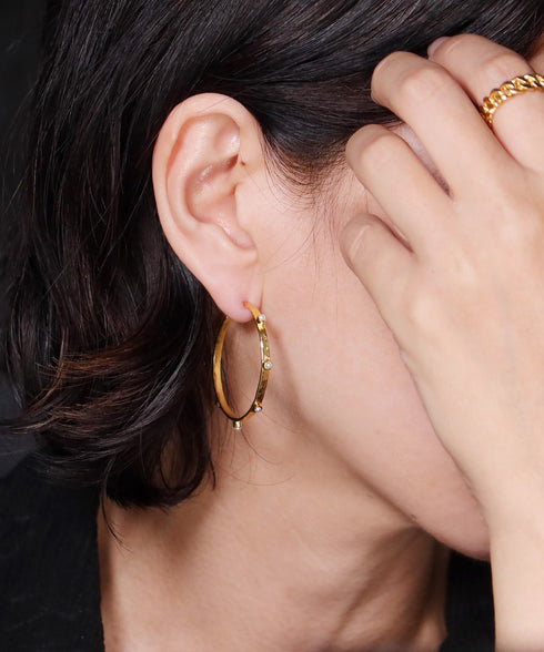 ピアス スタッド フープ ビューティフルジルコニア ANTICO AER155