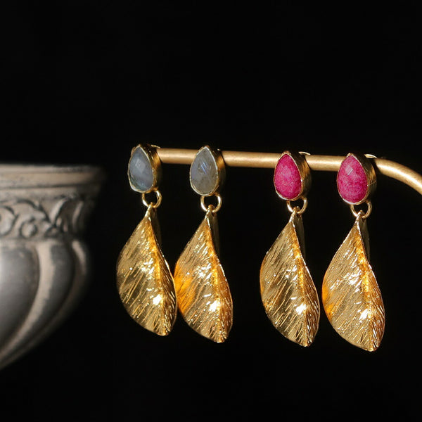 ナノッタ ピアス アクアカルセドニー AER156-AQUACH