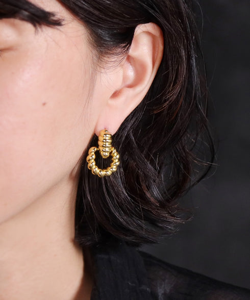 ピアス スタッド ツイスト クロワッサン オリエンタル ひねり ANTICO AER160