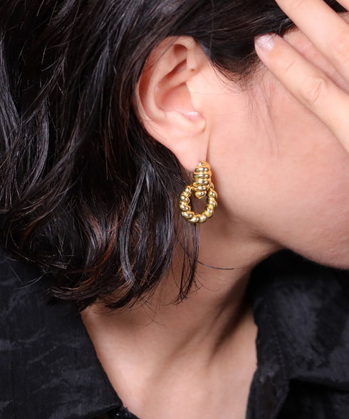 ピアス スタッド ツイスト クロワッサン オリエンタル ひねり ANTICO AER160