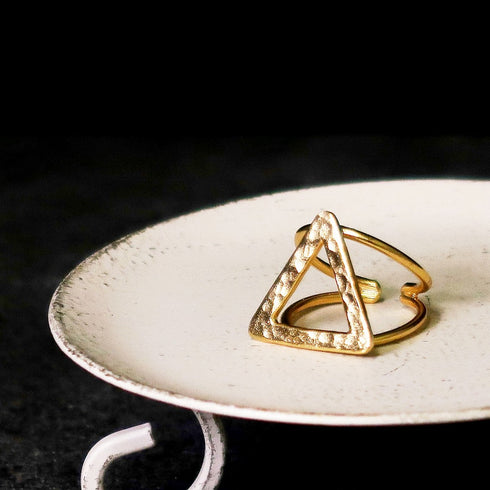 リング 指輪 三角 ANTICO ARN019