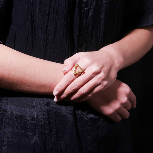 リング 指輪 三角 ANTICO ARN019