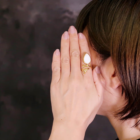 リング 指輪 天然石 シェル ティアドロップ フォークリング アンリファインド ANTICO ARN080