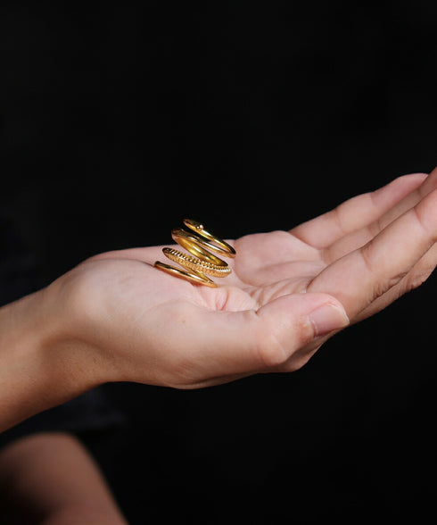 リング 指輪 レイヤード スパイラル コイル ANTICO ARN116