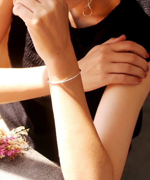 THE 純銀 バングル ブレスレット BBA001