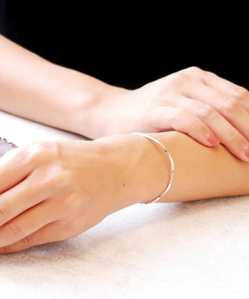 THE 純銀 バングル ブレスレット BBA002