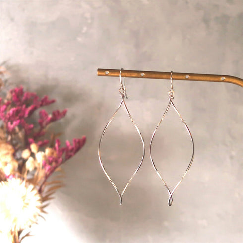 ナノッタ ピアス SV999 φ1.6 ループ マーキス BEA002-SV999