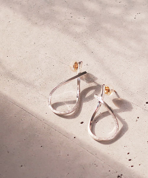 THE 純銀 ピアス BEA008