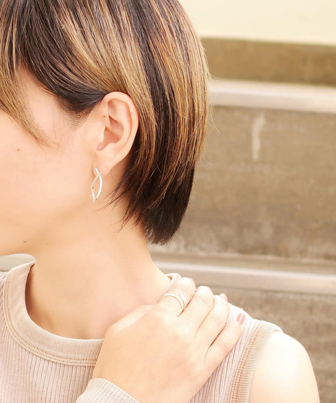 THE 純銀 ピアス BEA008