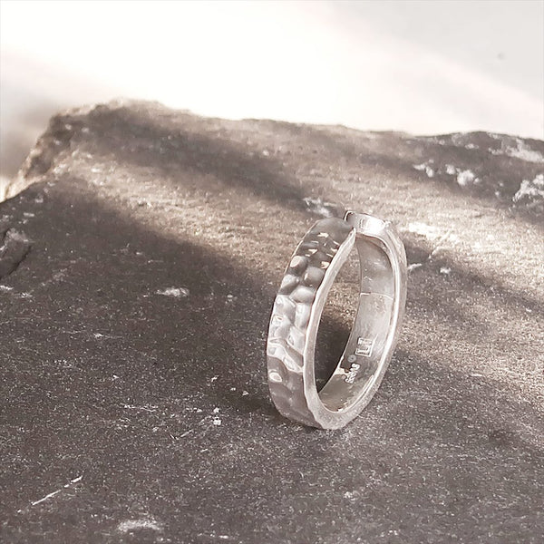 ナノッタ イヤーカフ SV999 キャスト 槌目 BEC005-SV999