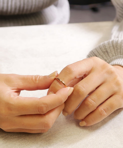 リング 指輪 サージカルステンレス 316L 甲丸 一粒スタッズ CRN003